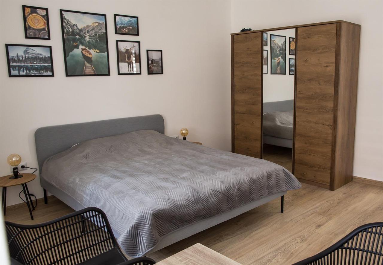 Ferienwohnung Bolko Jawor Exterior foto